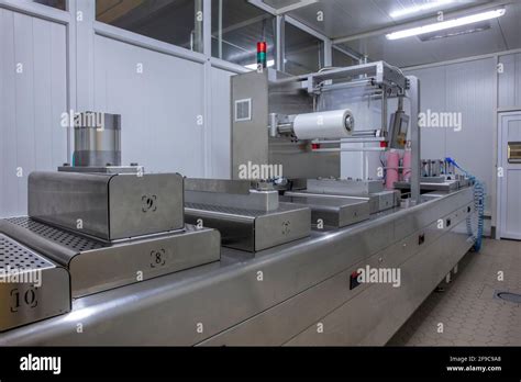 Vacuum Packing Process 的图像结果