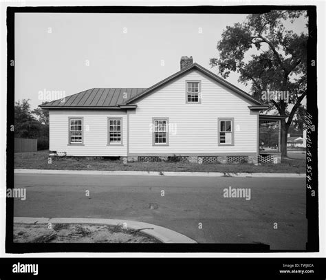 Side elevation facing west - Hemby-Willoughby Funeral Home, 112 East ...