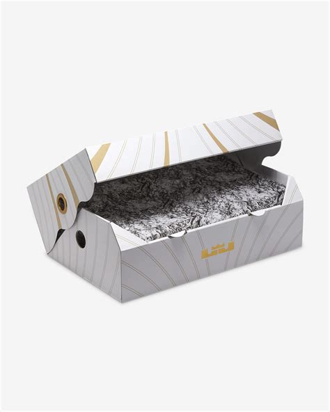 LeBron XXI Basketball Shoes. Nike UK