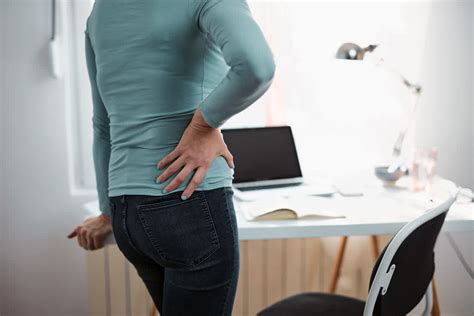 Causes of Lower Back and Hip Pain and Tips for Relief