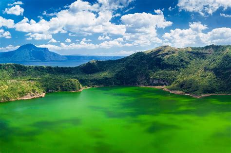 Taal Volcano and Lake - The World's Smallest Active Volcano – Go Guides