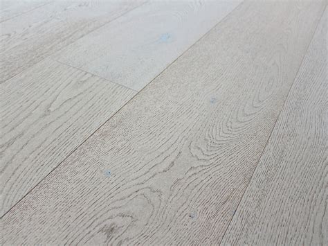 CLAUDE– Pravada Floors