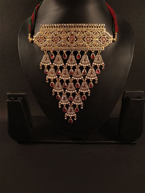 Long Necklace– Bloomsvilla