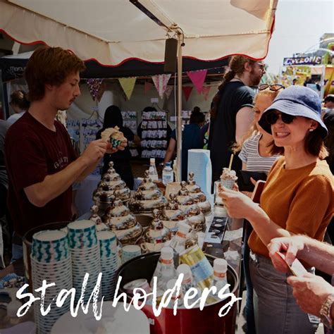 PNG Local Traders 的图像结果