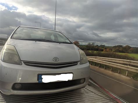 Broke down on the M1. Cylinder is miss-firing. : r/prius