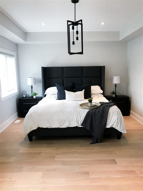https://st.hzcdn.com/simgs/pictures/bedrooms/staged-master-bedroom-kg-design-img~2371e2270f03497b_9-4169-1-6b8dfa9.jpg?utm_source=chatgpt.com