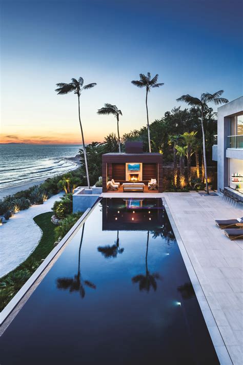 Malibu Magic - Ocean Home magazine