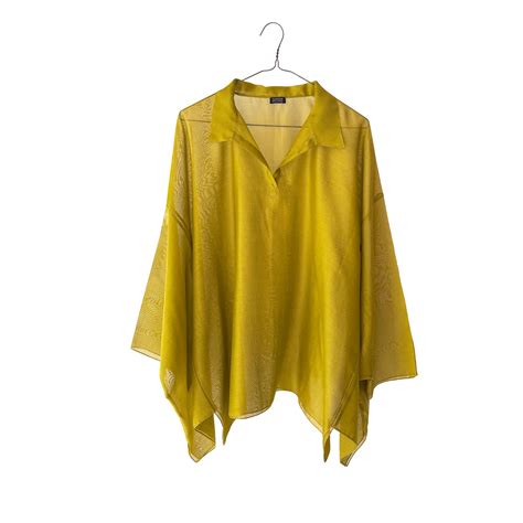 Classic and Comfortable Women's Apparel at Plantation House