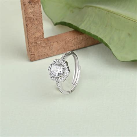 Shop Designer Silver Rings for Women at 40% Off - Touch925