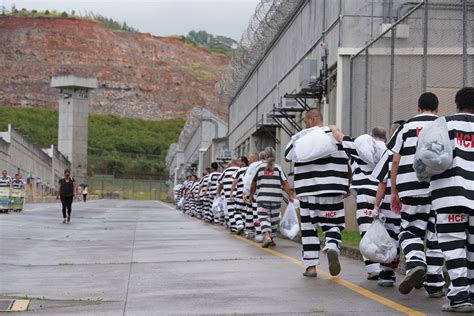 SLIDESHOW: Inside Hawaii's Prisons And Jails - Honolulu Civil Beat