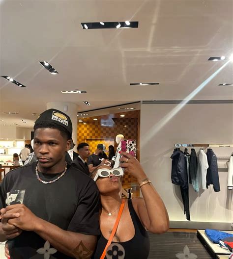 anthony edwards and his gf | Anthony edwards, Handsome black men, Dark ...