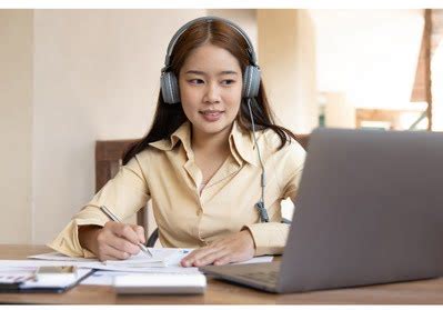 Get the growth Marketing Courses and become the future CMO