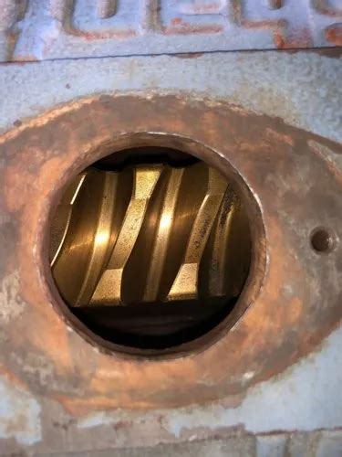 Worm Gear - Elecon Nu Reduction Gearbox Trader - Wholesaler ...