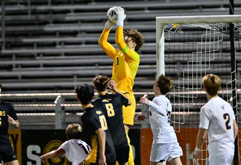 PIAA Boys Soccer Quarterfinal Round: Saturday times and locations set ...