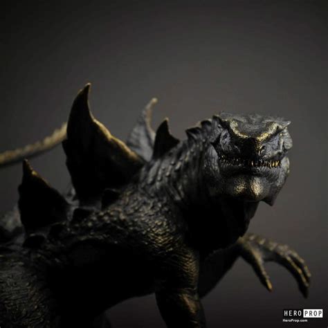 Godzilla (1998) – Godzilla Maquette – HeroProp.com