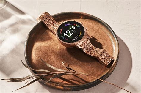 Grab These Premium Smartwatches in the World To Buy In April 2024 - Cashify