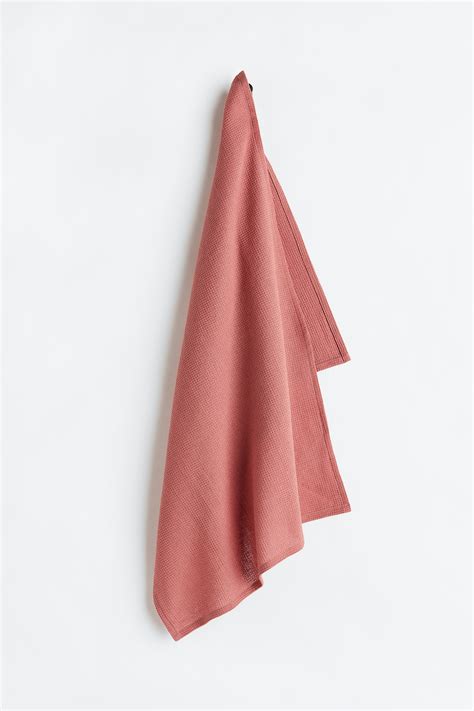 Waffled tea towel - Brick red - Home All | H&M IN