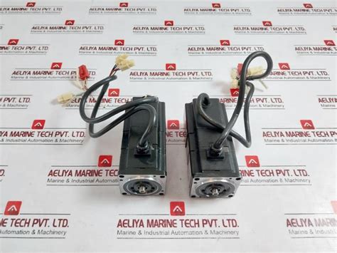 Yaskawa Electric Sgmp-01Awyr12 Ac Servo Motor W 100 V 200 A 0.89 ...