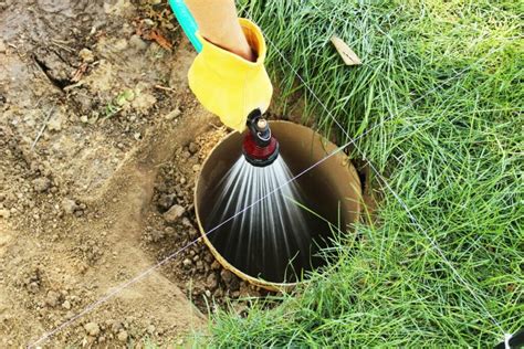 Using Postcrete for Fence Posts 的图像结果