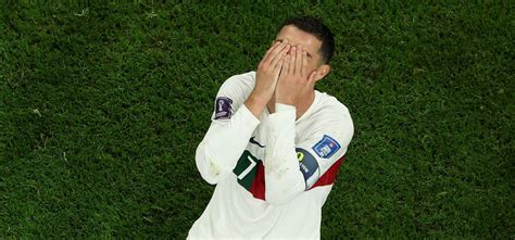 How ‘Poor Management’ Ruined Cristiano Ronaldo & MS Dhoni’s Last Dance ...