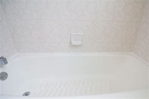 Recaulking A Bathtub