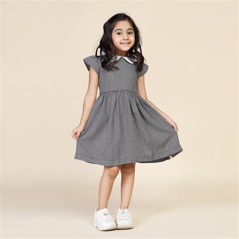 Dresses and Jumpsuits – biglilpeople