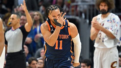 Jalen Brunson made his mysterious 3-point celebration hand gesture a ...