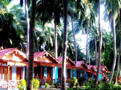Coco-N-Huts Beach Resort | Discover Andaman