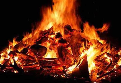 Eight people were cremated here on the same funeral pyre, know why