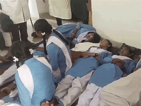 Repeated gas leaks in Balodabazar: 8 faint, 38 schoolchildren hospitalized