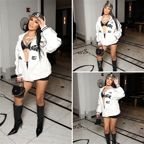 leo | ahna fanpage. 🎧🌚 | #Ahnamac arriving to the taco tuesday with the baddies!💼 ...