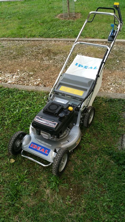 Rasaerba Ideal Kawasaki ? Idea di immagine del motociclo