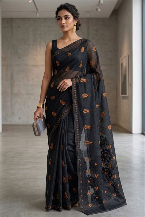 Ful Bagan Dhakai Jamdani Saree – Monamaar