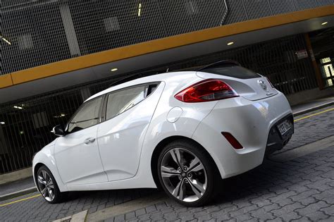Hyundai Veloster Review: 2012 Manual