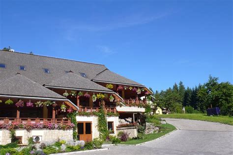POPAS TURISTIC BUCOVINA (Sucevita) - Hotel Reviews, Photos, Rate ...