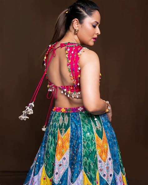 Anasuya Bharadwaj : నాభి అందాలతో రచ్చ చేస్తున్న అనసూయ.. ఫొటోలు వైరల్..