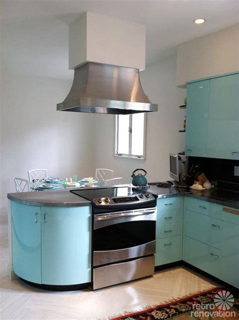 Robert and Caroline's mid century home with dreamy St. Charles kitchen ...