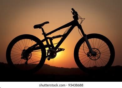 Cycling Mountain Bike 的图像结果