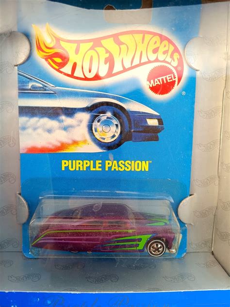 HOT WHEELS PURPLE PASSION