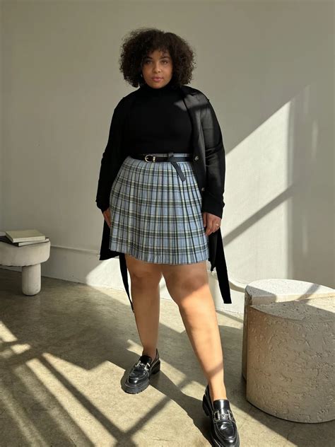 Plus Size Plaid Pleated Skirt | Pencil skirt outfits, Blue skirt ...