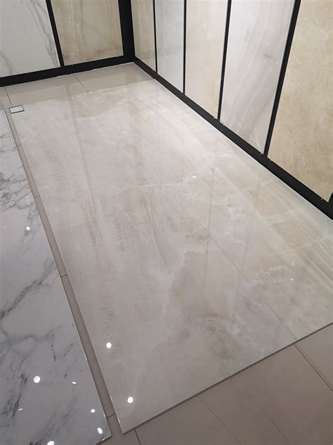 Modern Marble Flooring in Bathroom