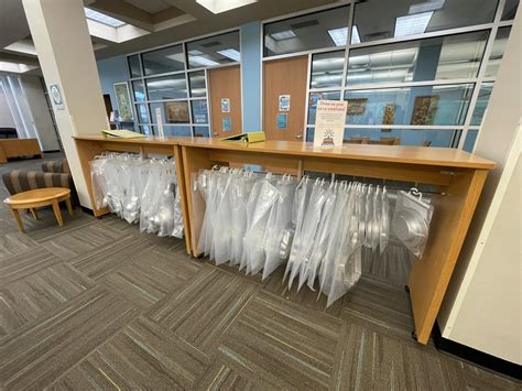 Special Programs | Mustang Public Library