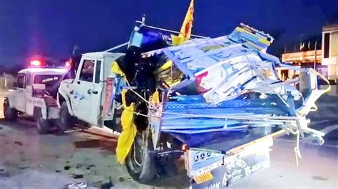 Uttar Pradesh News: Etah Villages Mourn As 11 Pilgrims Die In Rajasthan ...