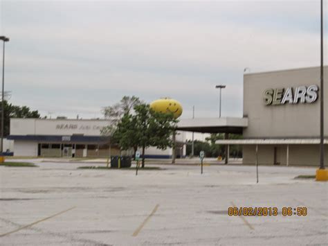 Trip to the Mall: River Oaks Center- (Calumet City, IL)