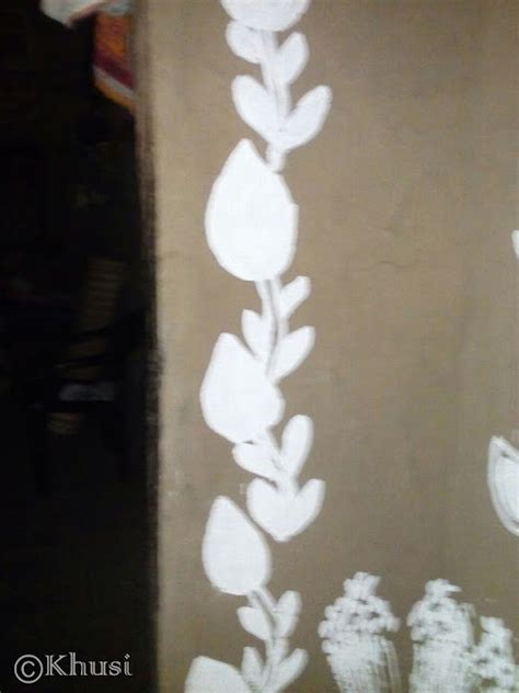 Manabasa Gurubara Jhoti on Wall - ମାଣବସା ପାଇଁ କାନ୍ଥରେ ଝୋଟି