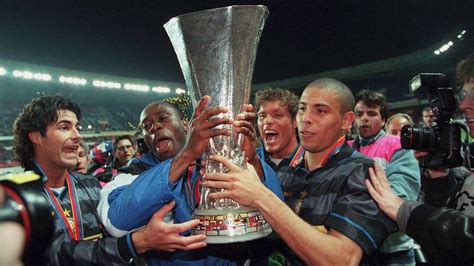Ronaldo e la Coppa UEFA del 1998: quel doppio passo rimasto nella ...
