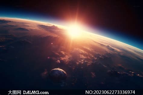 太空视角日出东方地球摄影高清图片_大图网图片素材