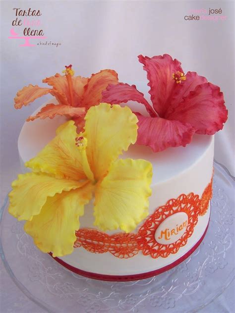 Fondant Hibiscus Flower Tutorial 的图像结果