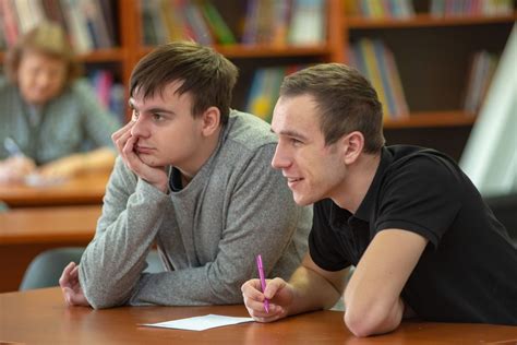 Необычный урок в библиотеке