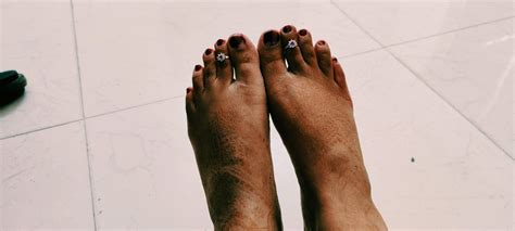 MJ 925 Parnika Sparkling CZ Silver Toe Rings In Pure 92.5 Sterling ...